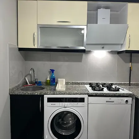 Lejlighed Comfortable 2br Near Center With En-suite Antalya