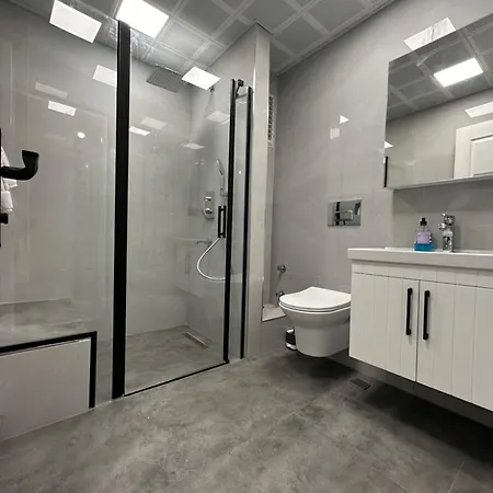Comfortable 2br Near Center With En-suite Lejlighed Antalya