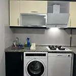 Apartamento Comfortable 2br Near Center With En-suite Antalya
