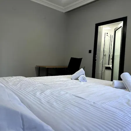 Merkeze Yakin Muhtesem Αττάλεια