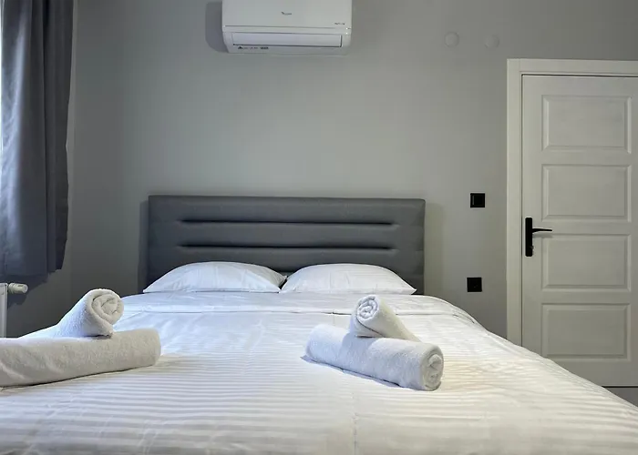 شقة Comfortable 2br Near Center With En-suite
