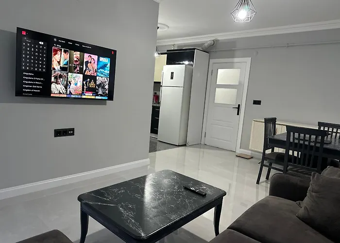 Апартаменты Comfortable 2br Near Center With En-suite *