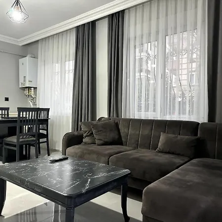 Merkeze Yakin Muhtesem Appartement Antalya