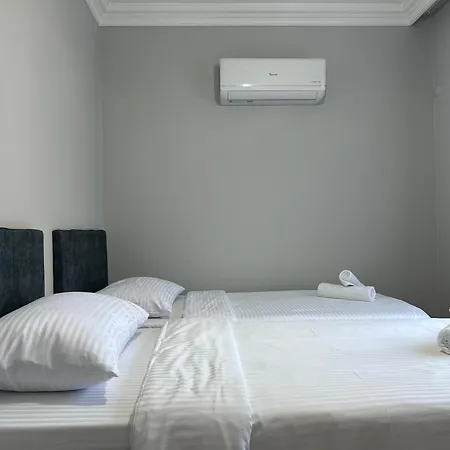 Comfortable 2br Near Center With En-suite Appartement Antalya
