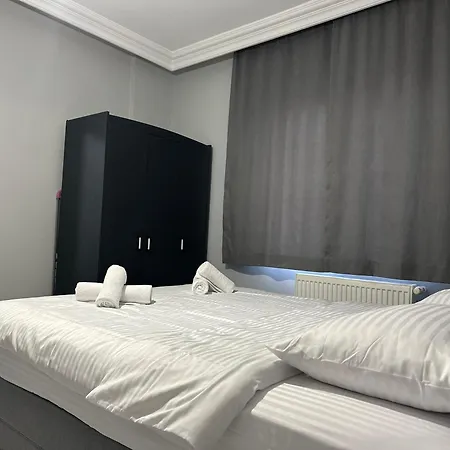 Comfortable 2br Near Center With En-suite Appartement Antalya